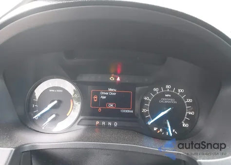 2016 Ford Police Interceptor z USA, uszkodzony, nr VIN 1FM5K8AR3GGC73183